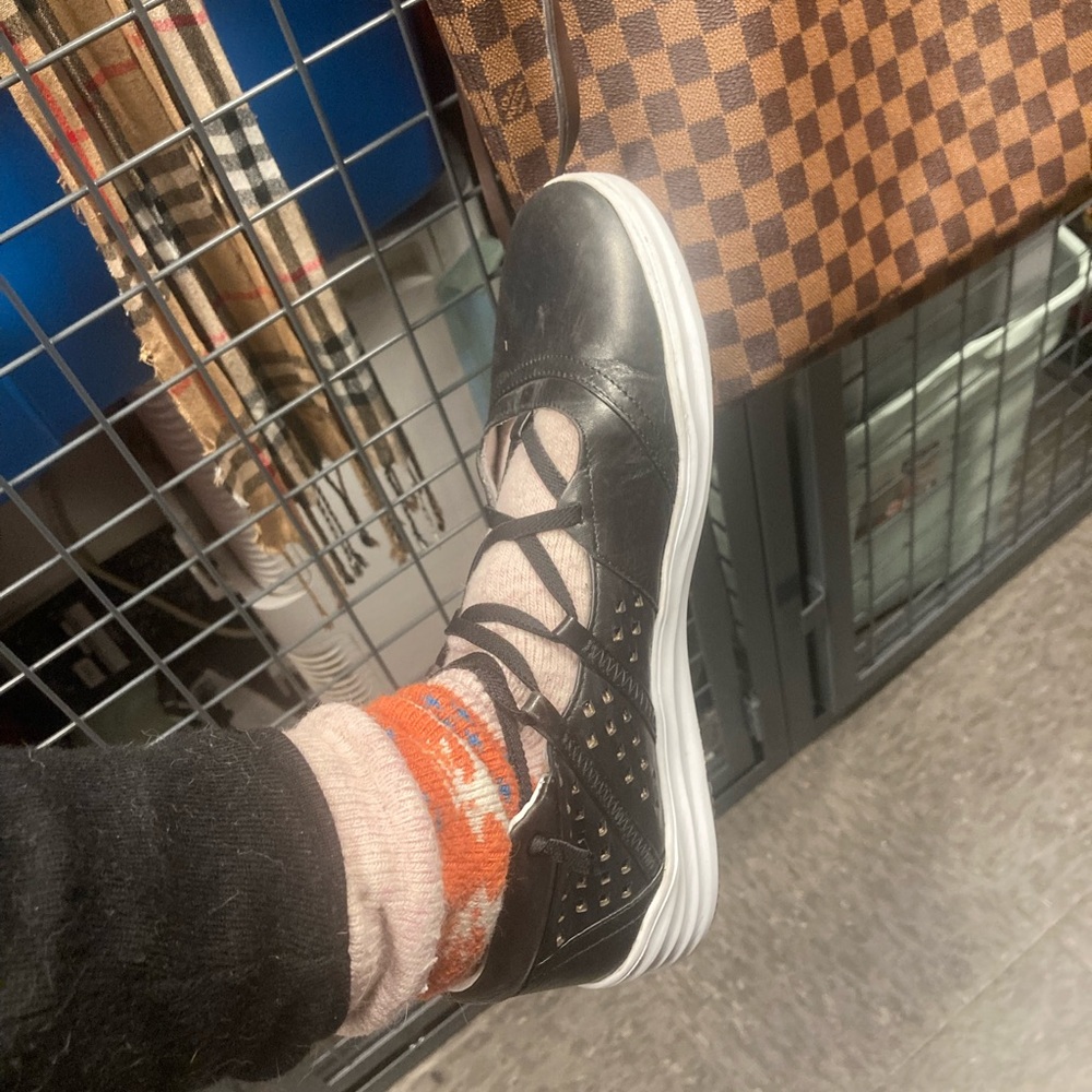 Regardo Le Ciel soft leather sporty chic shoes
